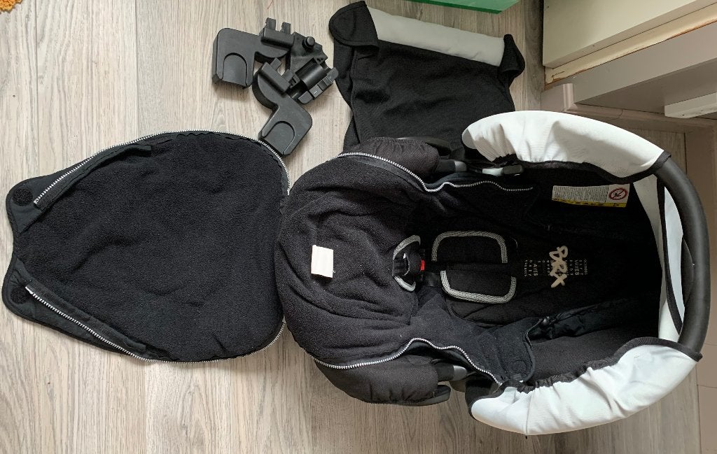 Maxi cosi + voetenzak, Ophalen, 0 t/m 13 kg, Maxi-Cosi, Gebruikt