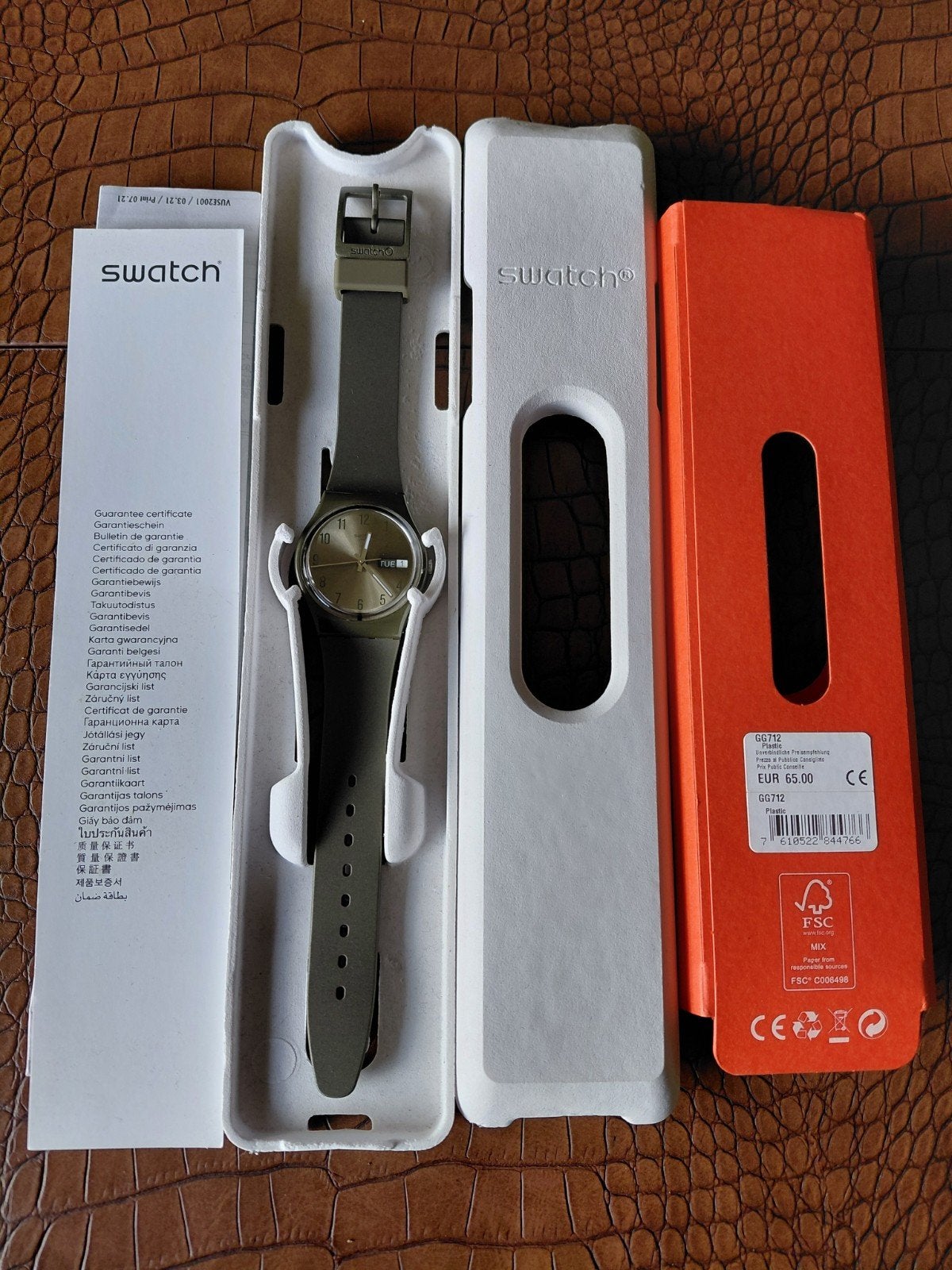 Nieuw Swatch Pearly Green GG712 horloge, Kunststof, Polshorloge, Swatch, Nieuw