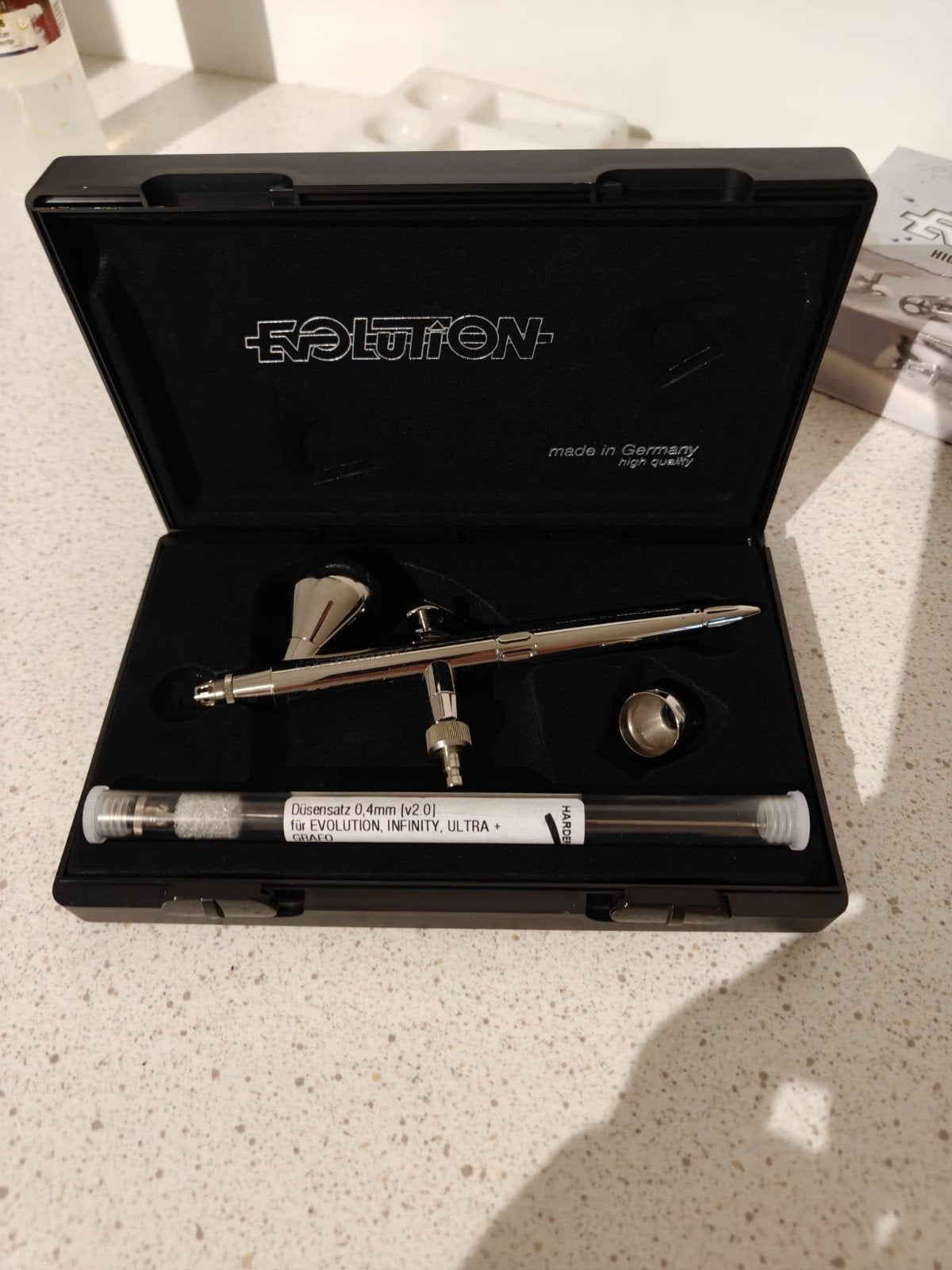 Z.G.AN. Complete Airbrush Set met Compressor en Accessoires, Ophalen, Zo goed als nieuw