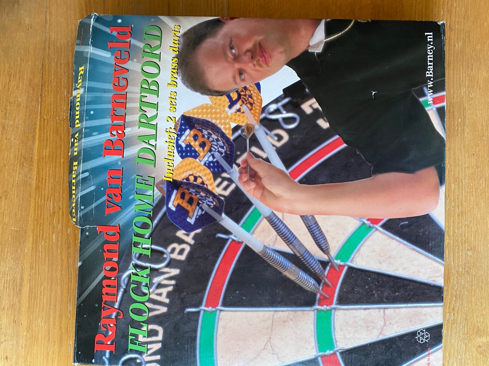 Raymond van Barneveld Dartbord met pijlen, Ophalen, Gebruikt, Dartbord met pijlen