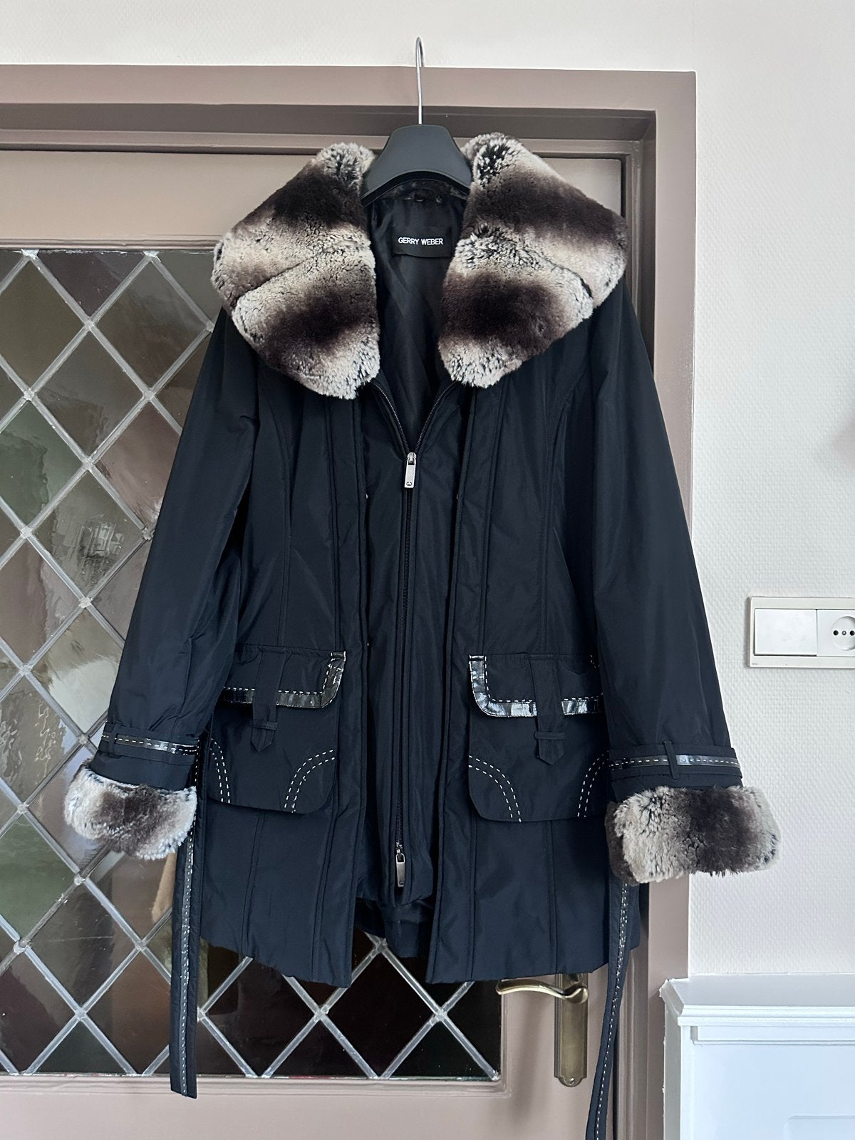 Gerry Weber winterjas 40/42, Ophalen of Verzenden, Gedragen, Maat 42/44 (L), Zwart