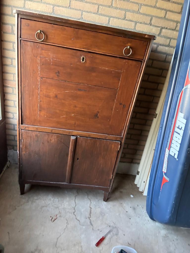 (Opknapper) secretaire bureau met klep en opbergruimte, Ophalen