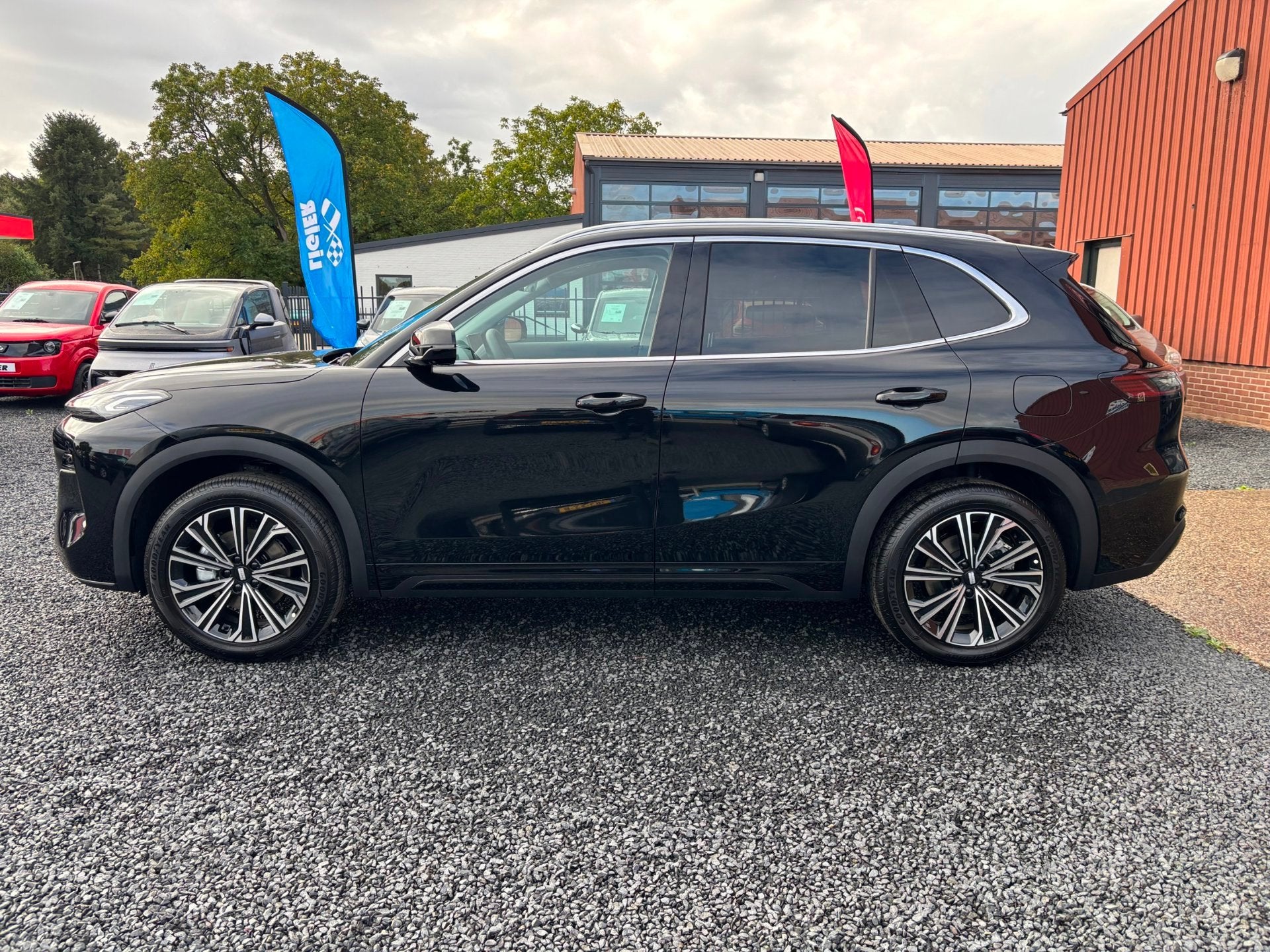 Geely Starray EM-i PHEV 1.5 Max+, Auto's, Dealer onderhouden, 4 cilinders, Zwart, Leder
