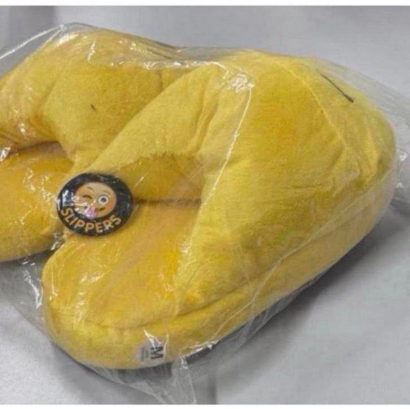 Smiley Pantoffels slippers Emoji maat M 38-39-40-41 nieuw, Geel, Nieuw, M, Ophalen of Verzenden