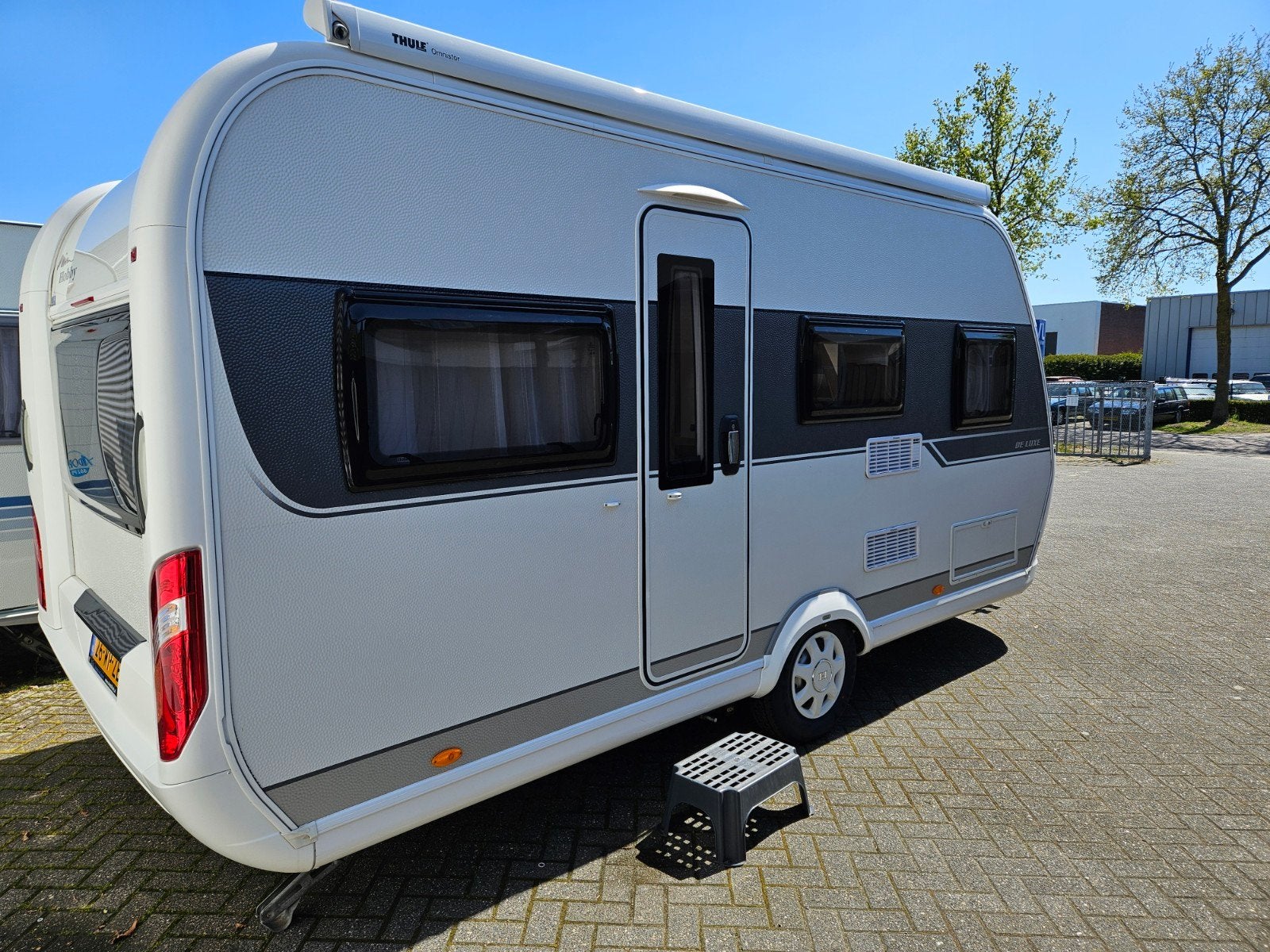 Hobby 455 UF de Luxe met gloednieuwe voortent., 2 aparte bedden, Rondzit, Hobby, Particulier