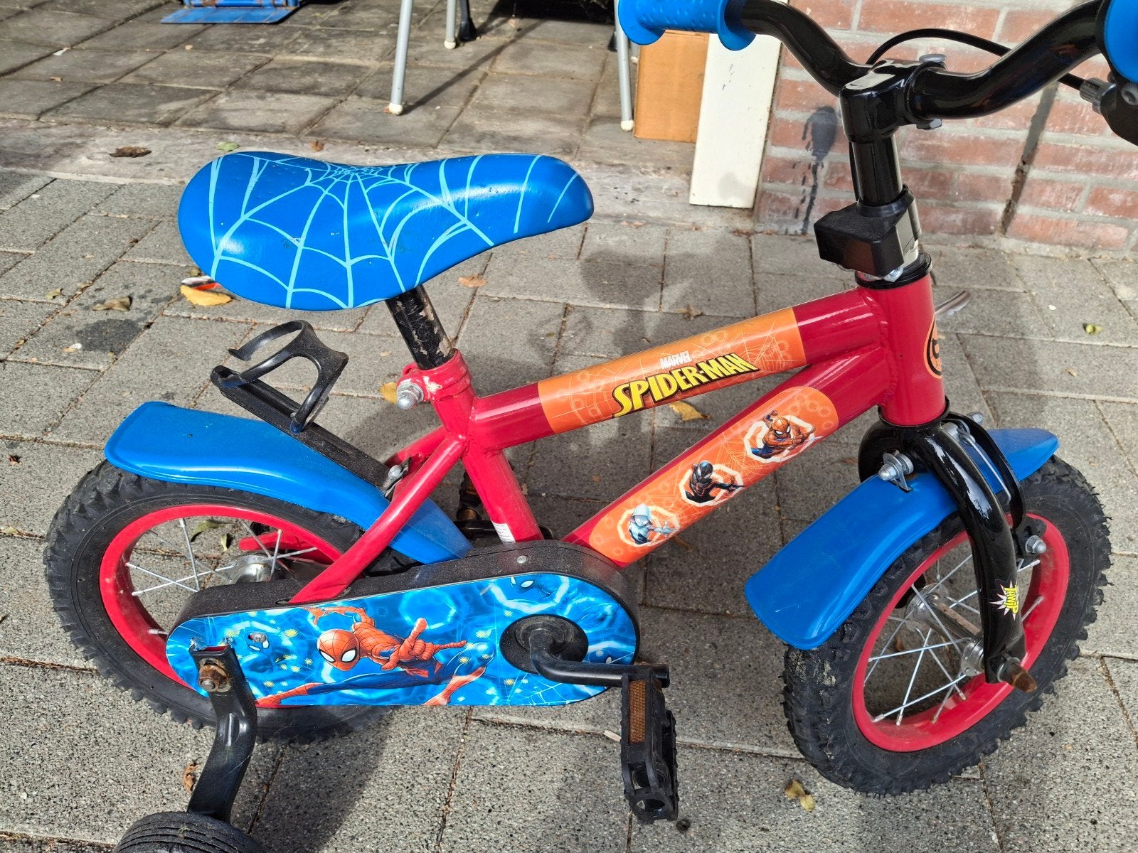 leuk spiderman fietsje, Fietsen en Brommers, Fietsen | Kinderfietsjes, Ophalen of Verzenden, Gebruikt, Minder dan 16 inch, Zijwieltjes