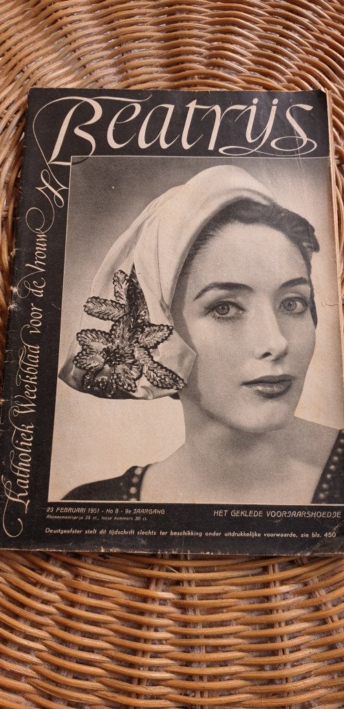 weekblad beatrijs 23 feb 1951, Ophalen of Verzenden