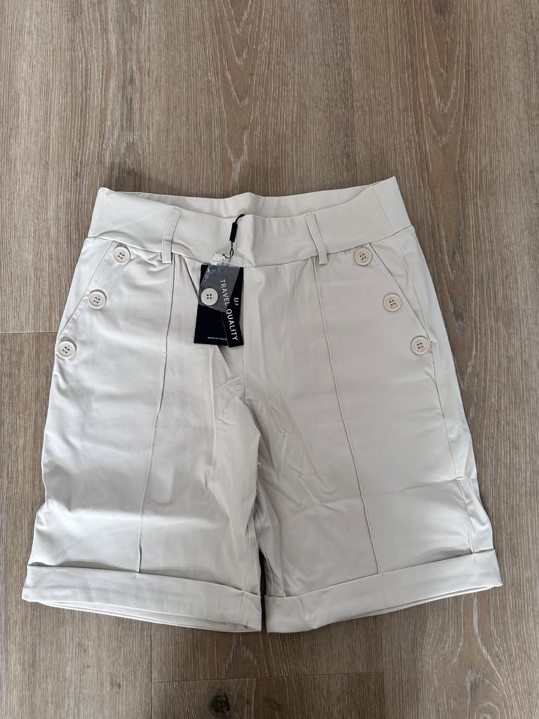 Mi Piace travelstof bermuda - korte broek S of M Kit, Kleding | Dames, Maat 38/40 (M), Kort, Beige, Nieuw