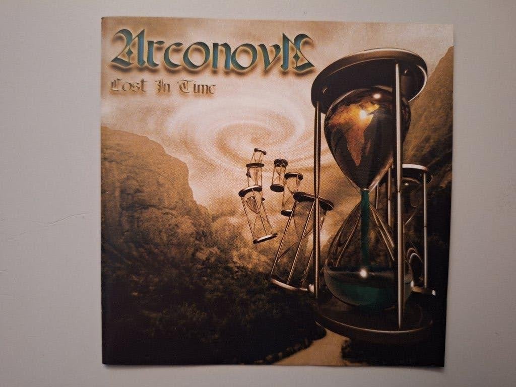 Arconova - Lost in Time (prog/symph. rock / heavy metal), Cd's en Dvd's, Cd's | Hardrock en Metal, Ophalen of Verzenden, Gebruikt