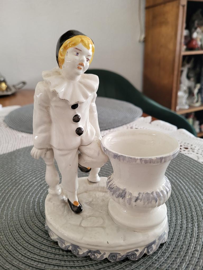 Vintage Pierrot beeldje met vaasje - Porselein, Antiek en Kunst, Ophalen of Verzenden