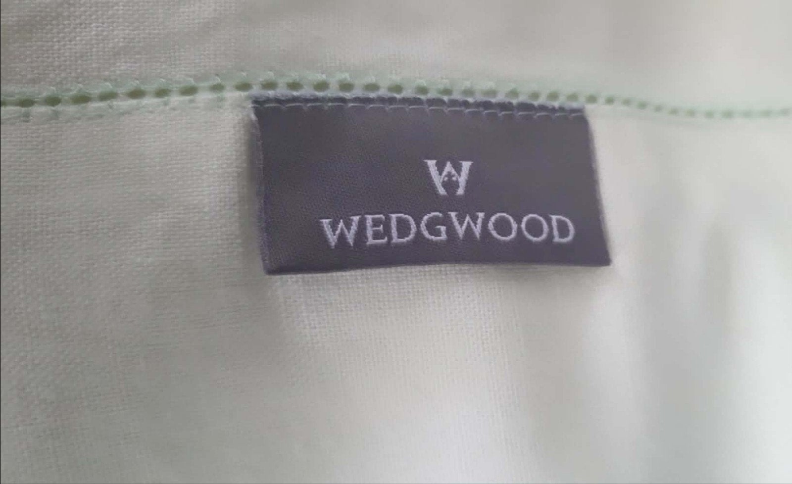 Wedgwood mooi lichtgroene tafelkleed., Ophalen of Verzenden, Nieuw, Rechthoek