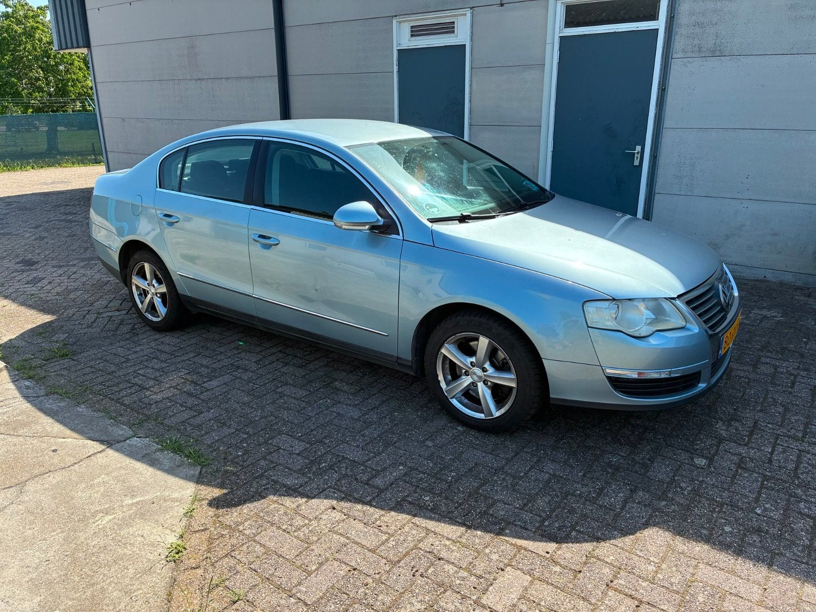 Volkswagen passat, Te koop
