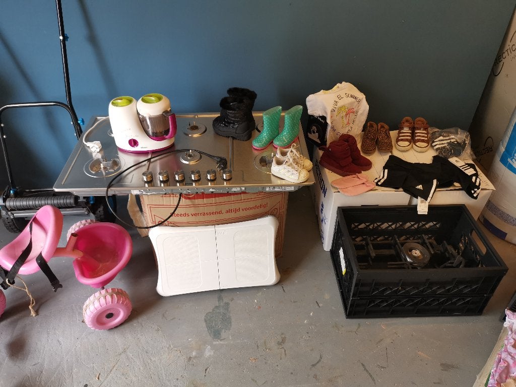 Foto 8 van Opslag uitverkoop, Diverse spullen te koop.