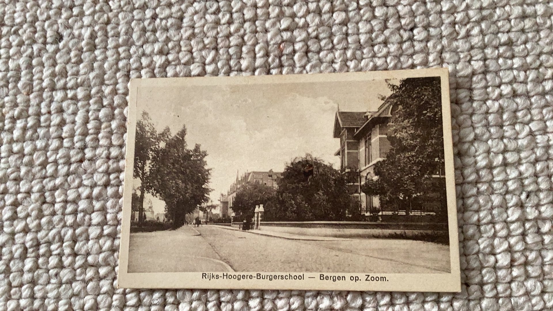 Ansichtkaart Bergen op Zoom Rijks-Hoogere-Burgerschool 1928, Ophalen of Verzenden, 1920 tot 1940, Gelopen, Noord-Brabant