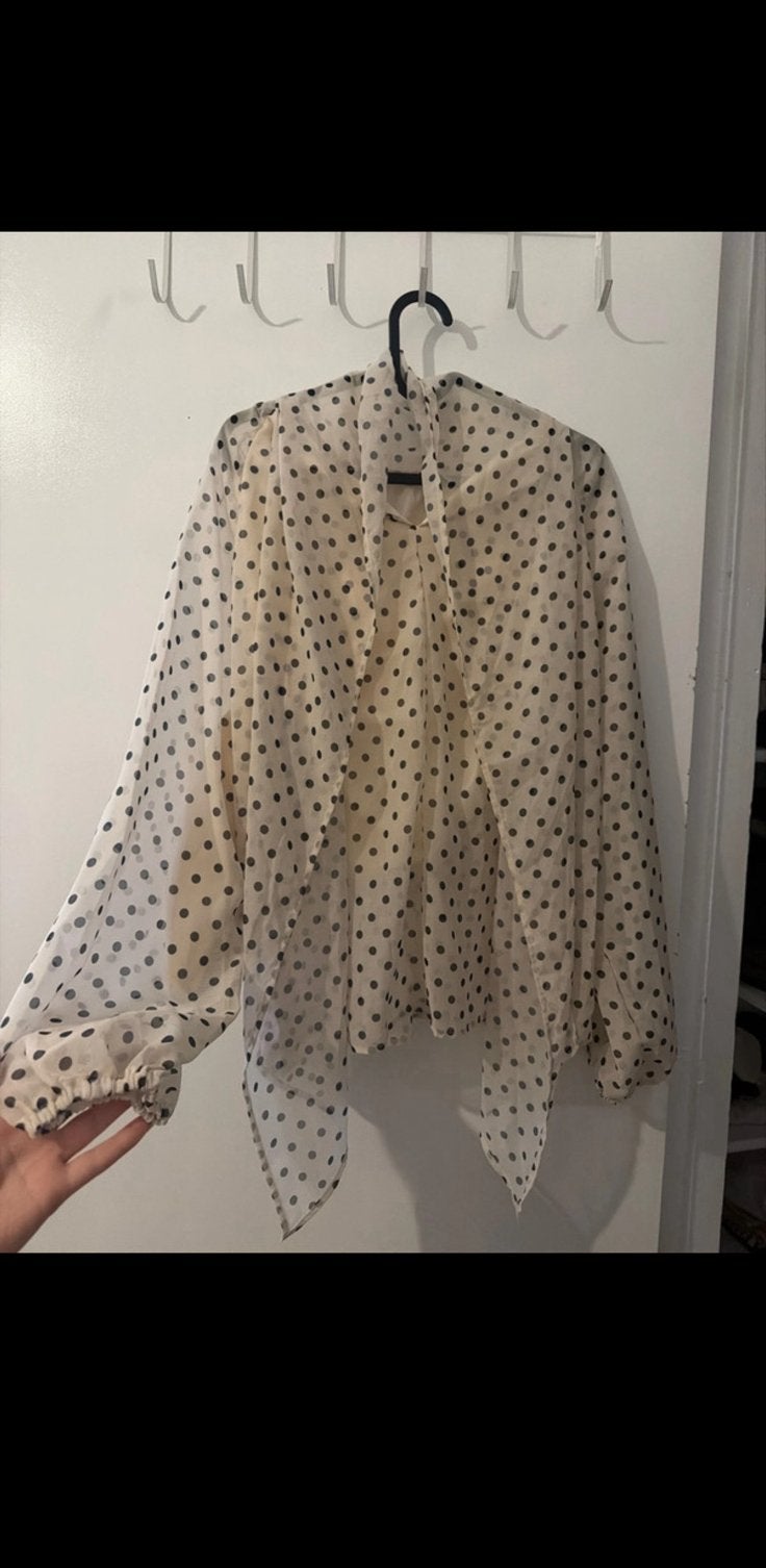 Stijlvolle blouse met polkadot print - Maat XS, Ophalen of Verzenden, Zo goed als nieuw, Maat 34 (XS) of kleiner, Beige