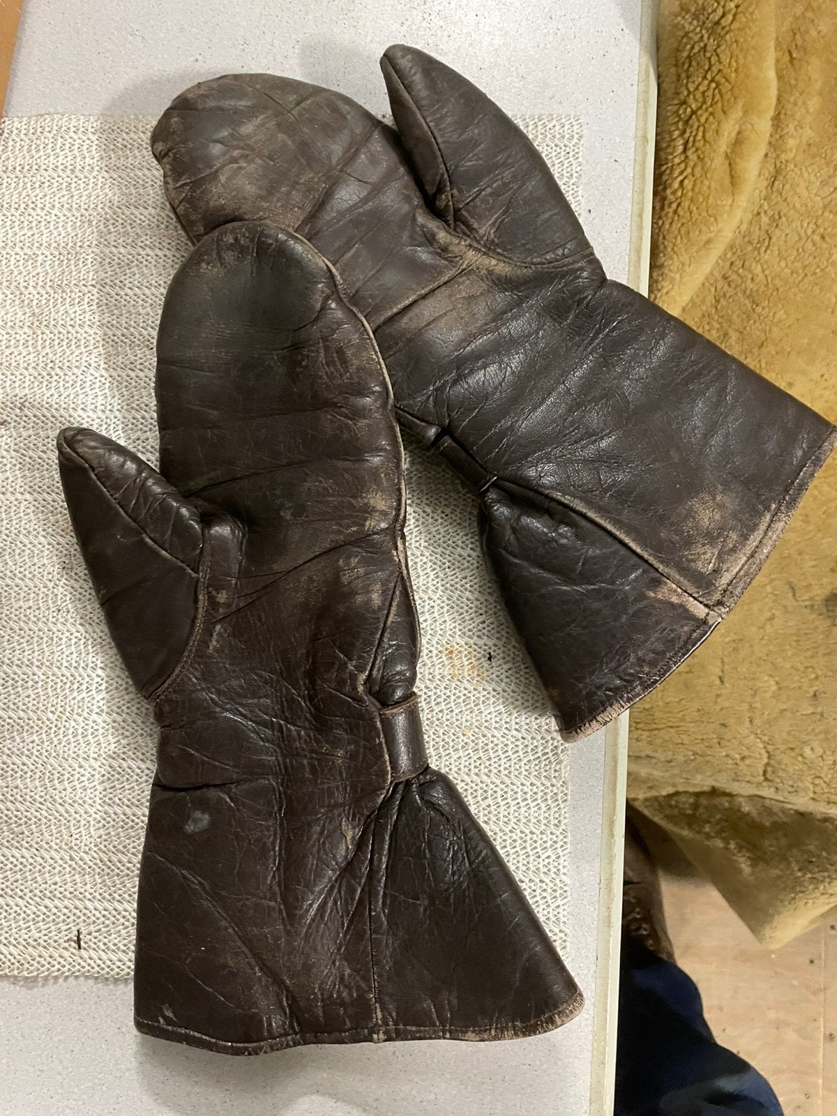 Antieke lederen wanten, Ophalen of Verzenden, Gebruikt, Handschoenen