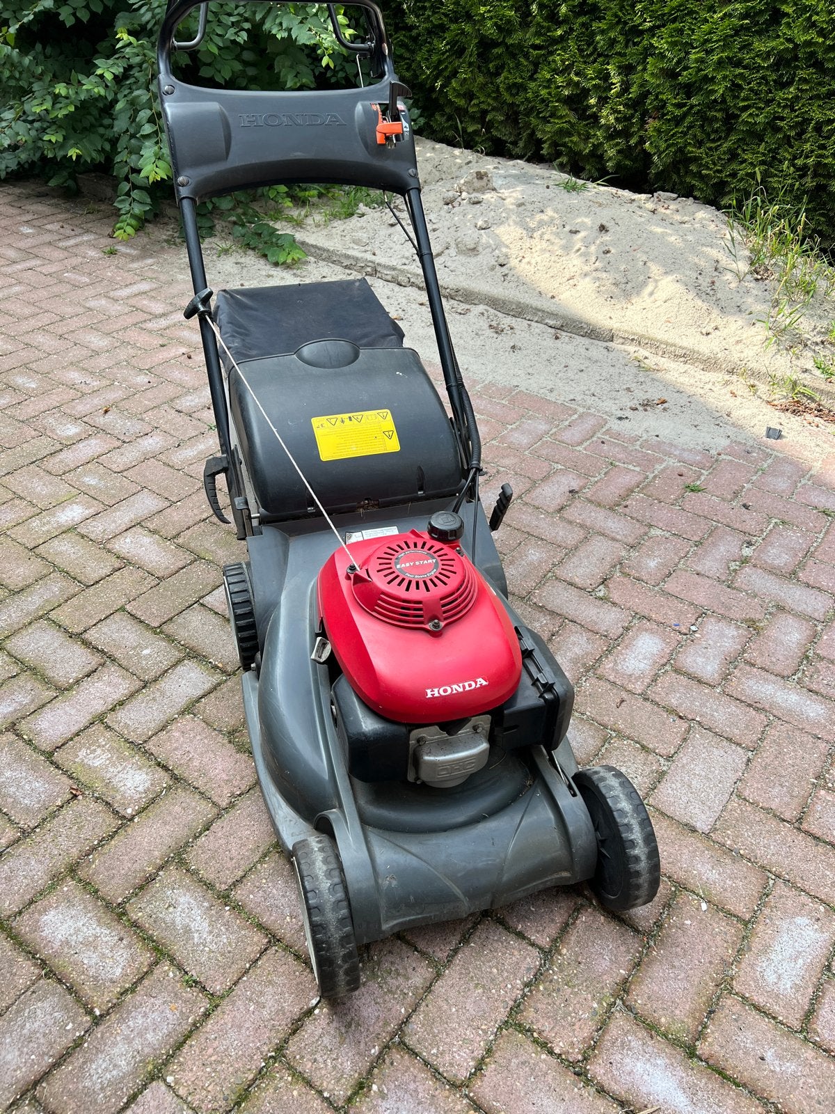 Honda HRX476CHXE Benzine Grasmaaier - 4 takt - beurtje gehad, Ophalen, Cirkelmaaier, Gebruikt, 40 t/m 49 cm