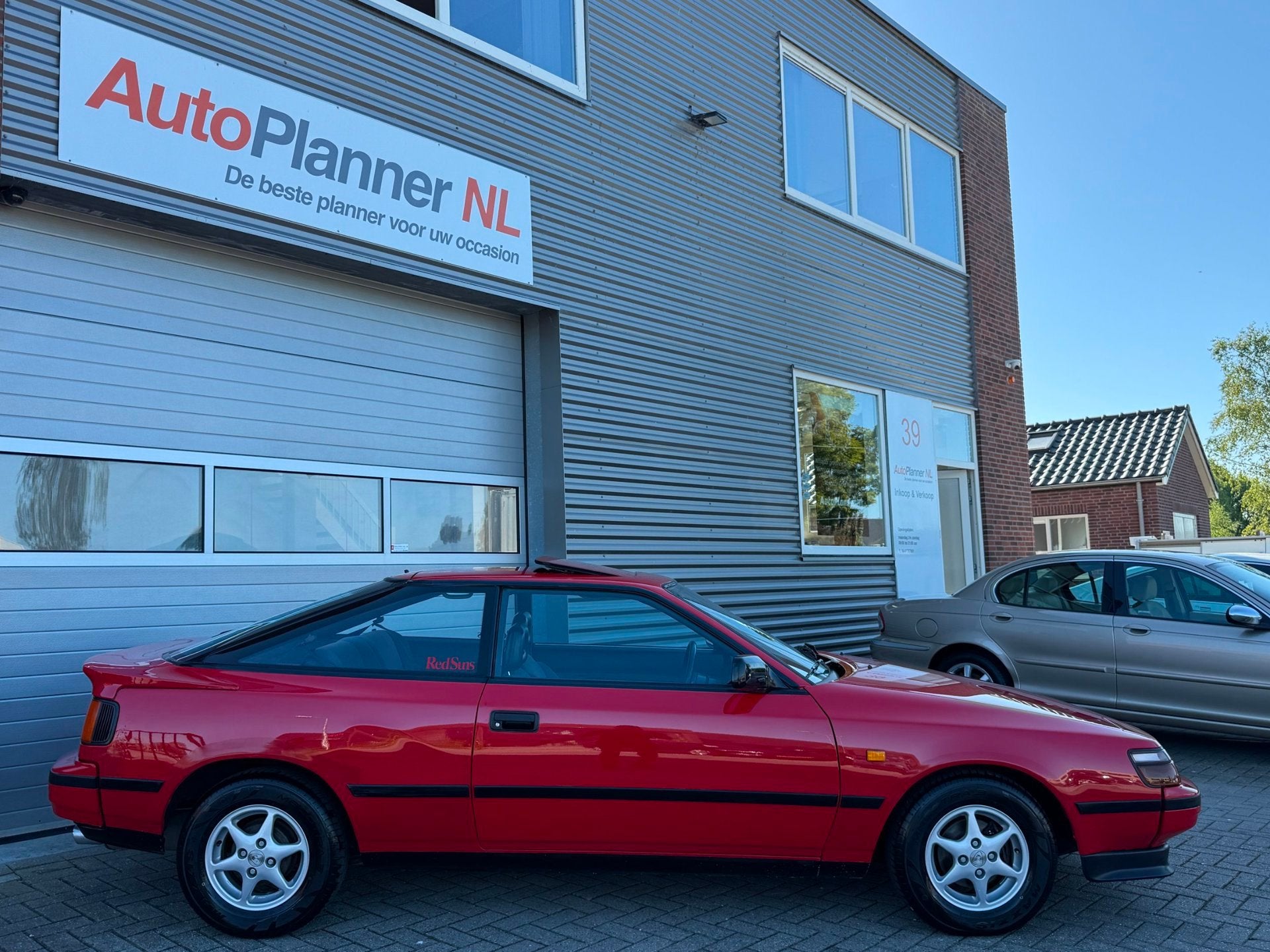 Toyota Celica 1.6 GT! Lage kmstand! Schuifdak!, Auto's, Voorwielaandrijving, Stof, Gebruikt, 4 cilinders