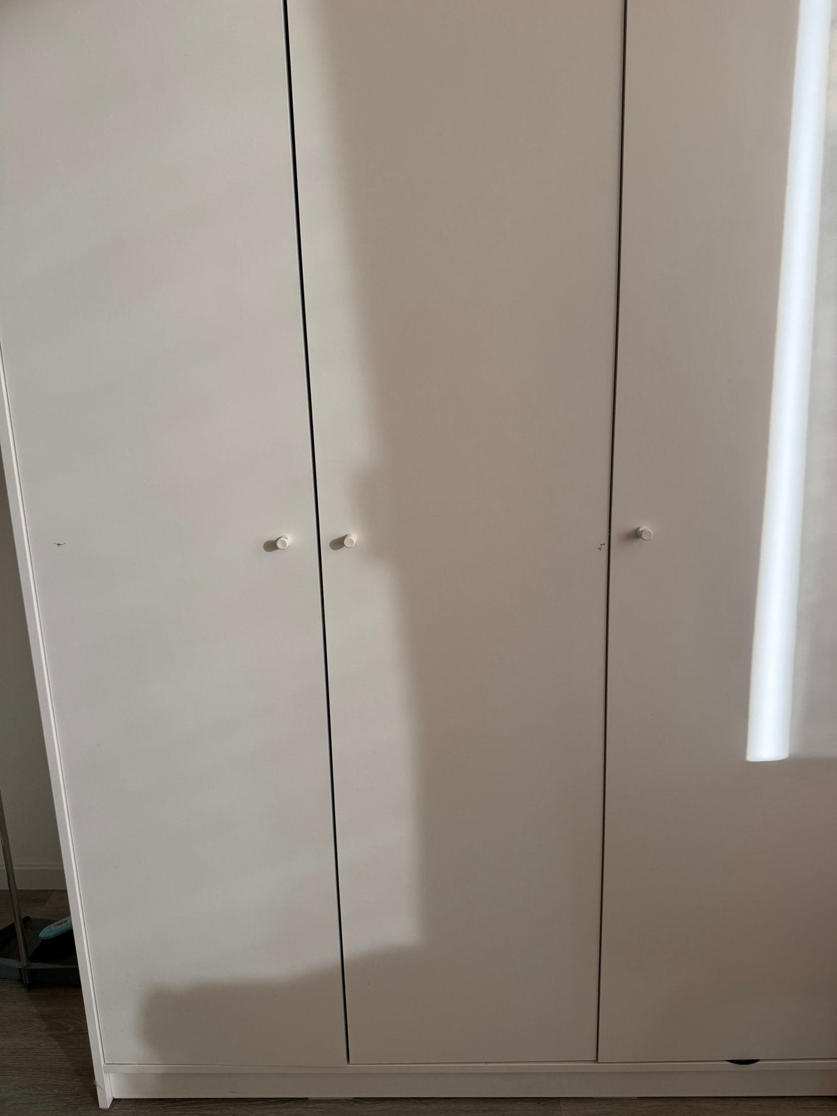 IKEA kledingkast met 3 deuren, Ophalen, Overige materialen, Gebruikt, 100 tot 150 cm