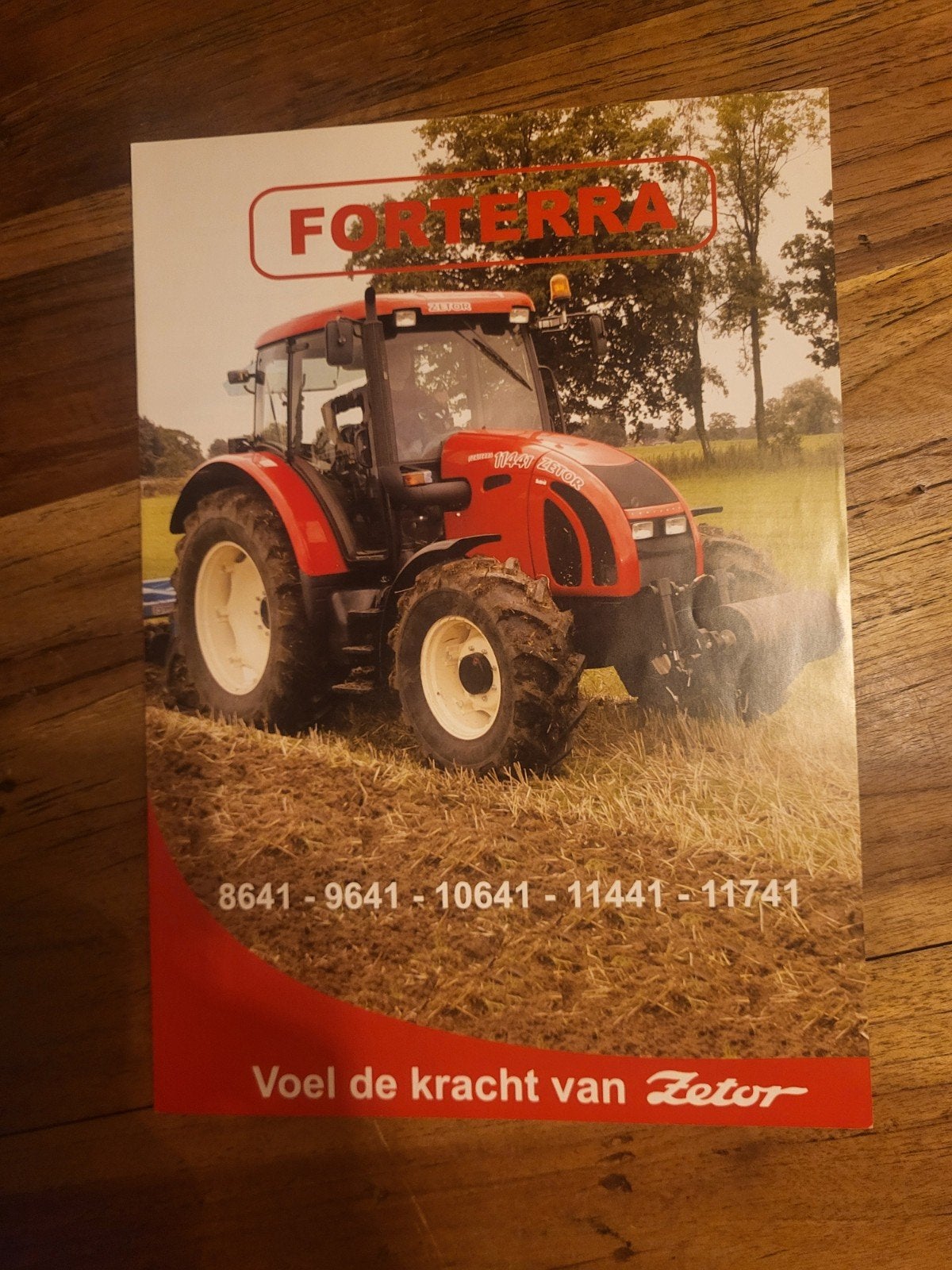 tractor folder Zetor Forterra, Boeken, Ophalen of Verzenden