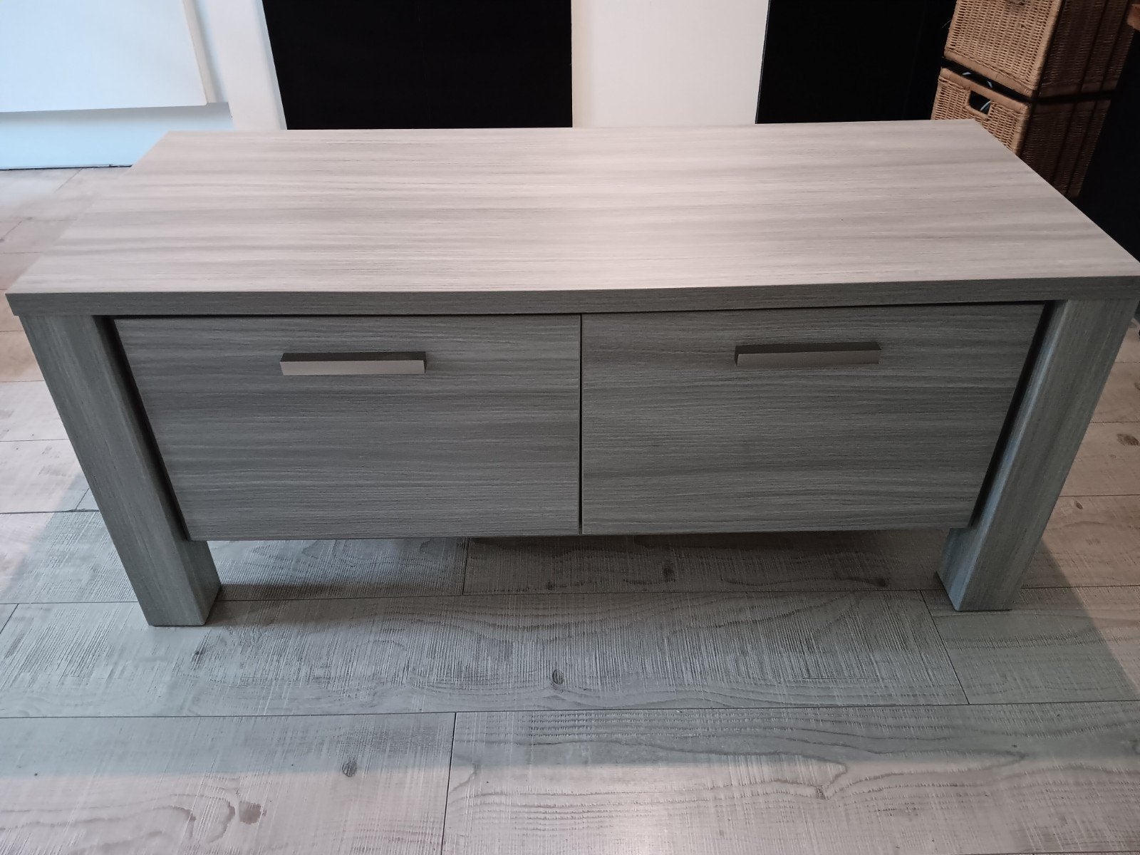 Mooie tv-meubel, 100 tot 150 cm, Ophalen of Verzenden, Zo goed als nieuw, Minder dan 100 cm