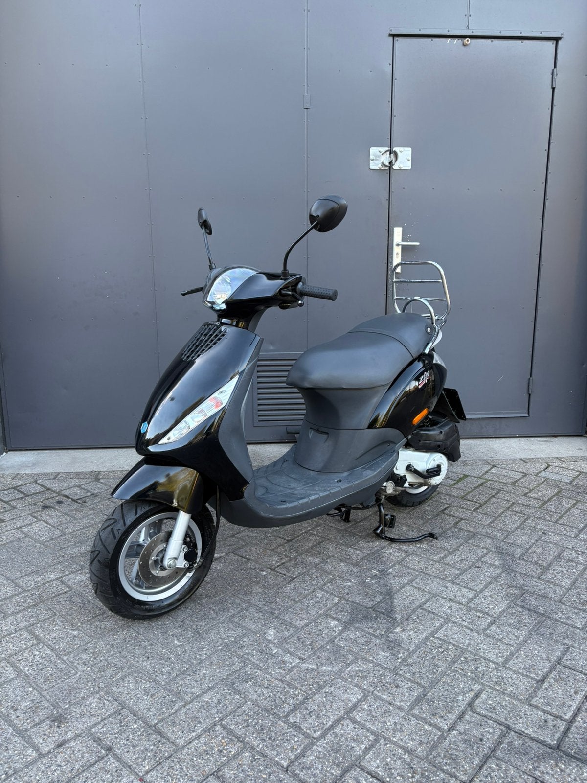 Piaggio zip 100cc 4 TAKT ORIGINEEL WEINIG KM, Ophalen of Verzenden, Zo goed als nieuw, Zip