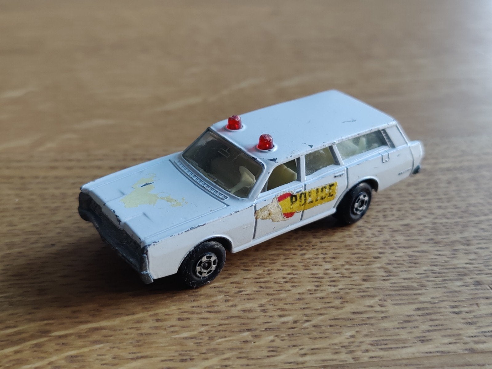 Matchbox Mercury Commuter Police WIT, Ophalen of Verzenden, Zo goed als nieuw, Auto