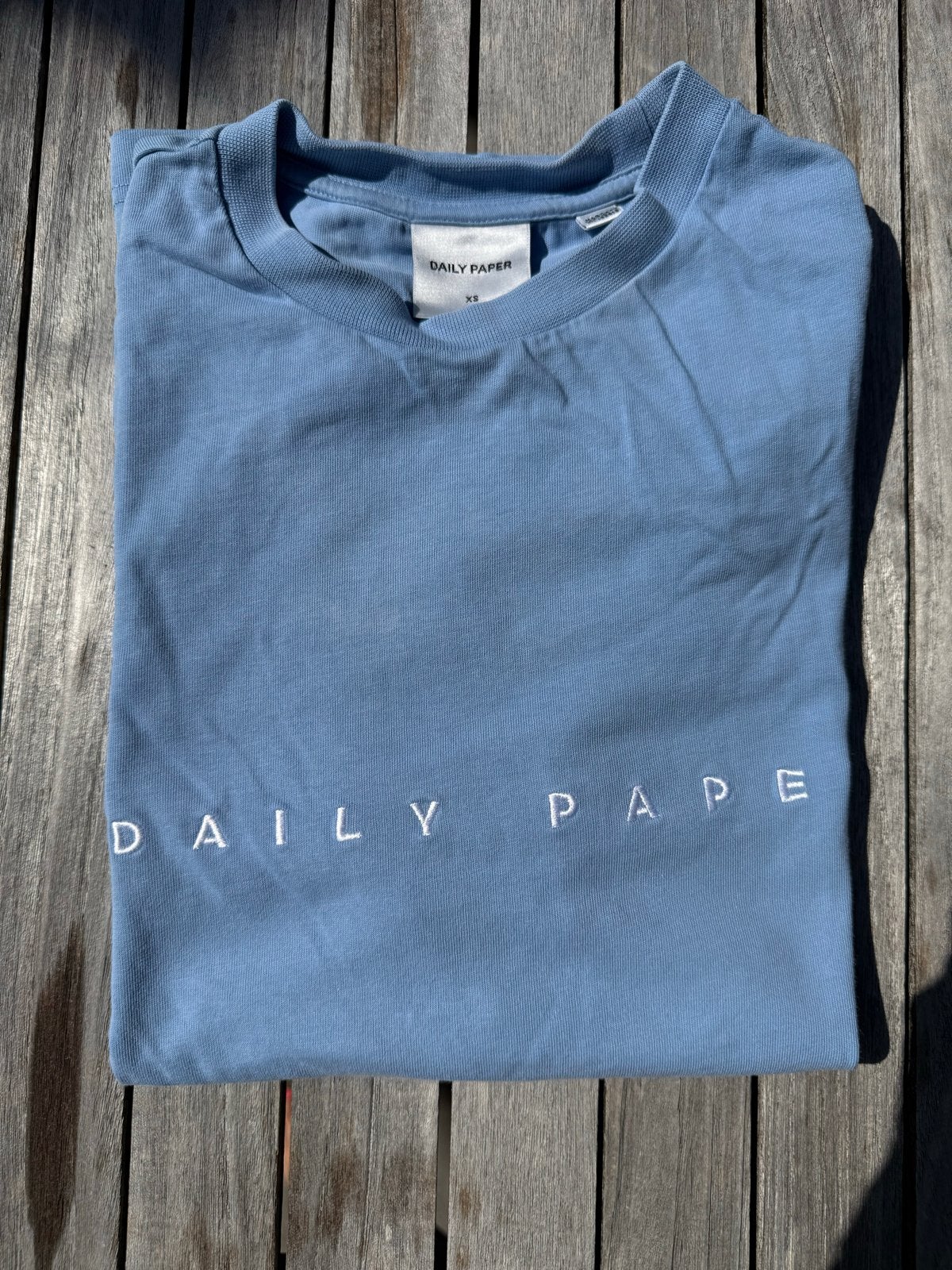 Daily Paper T-shirt lichtblauw maat XS, Ophalen of Verzenden, Zo goed als nieuw, Maat 46 (S) of kleiner, Blauw