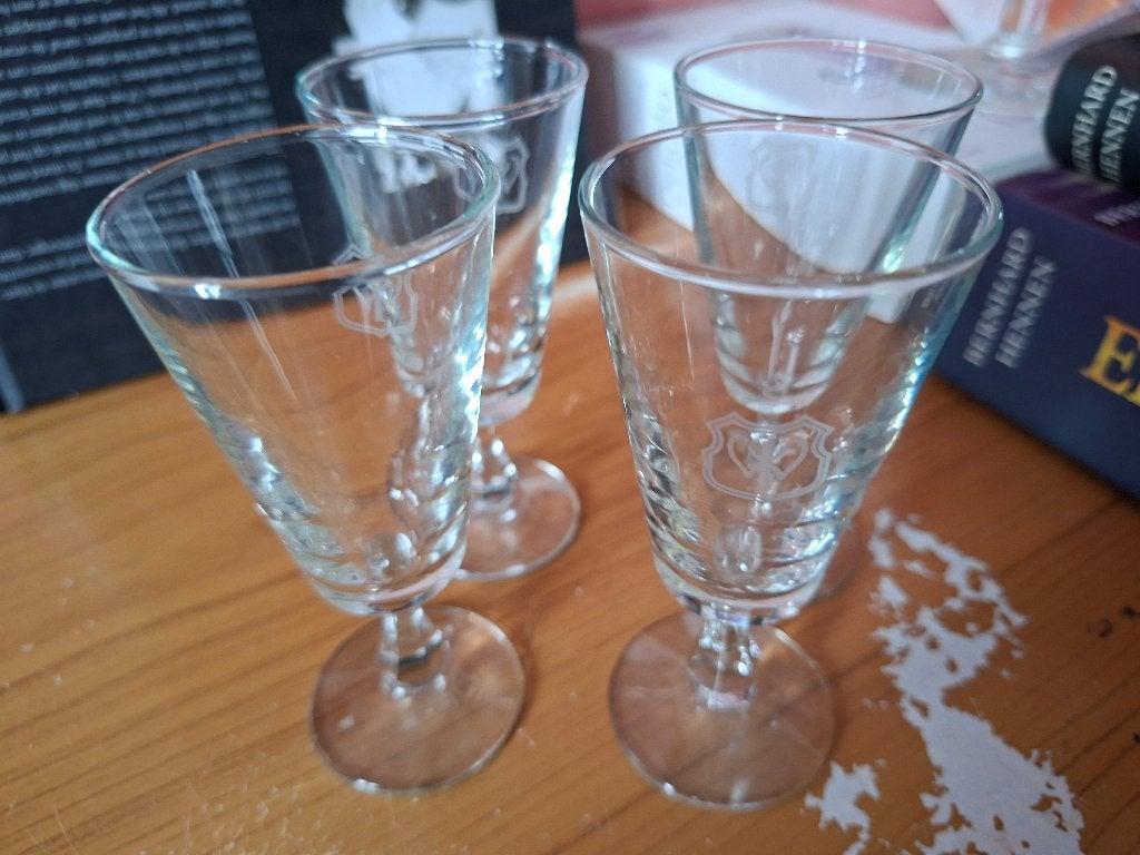 4 borrelglaasjes, Ophalen of Verzenden, Overige stijlen