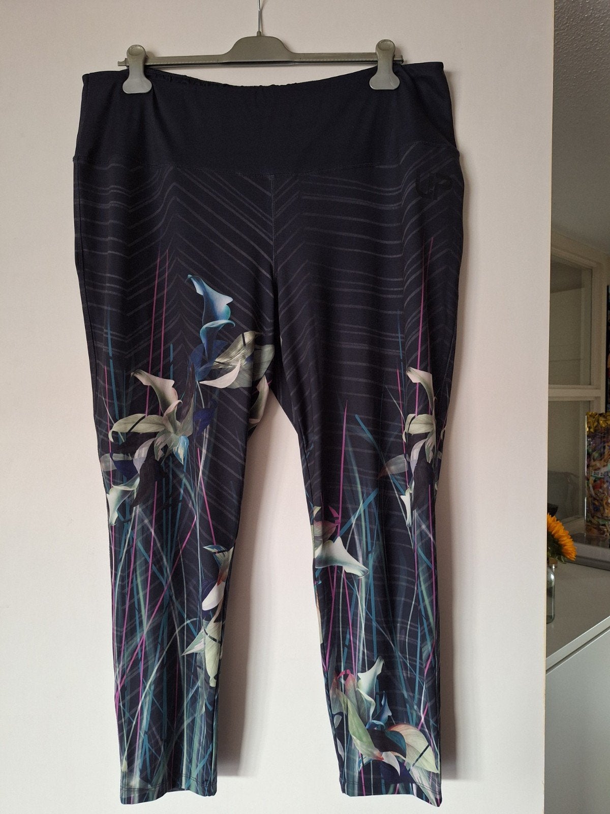 Sport legging, Kleding | Dames, Leggings, Maillots en Panty's, Ophalen of Verzenden, Zo goed als nieuw, Zwart, Legging