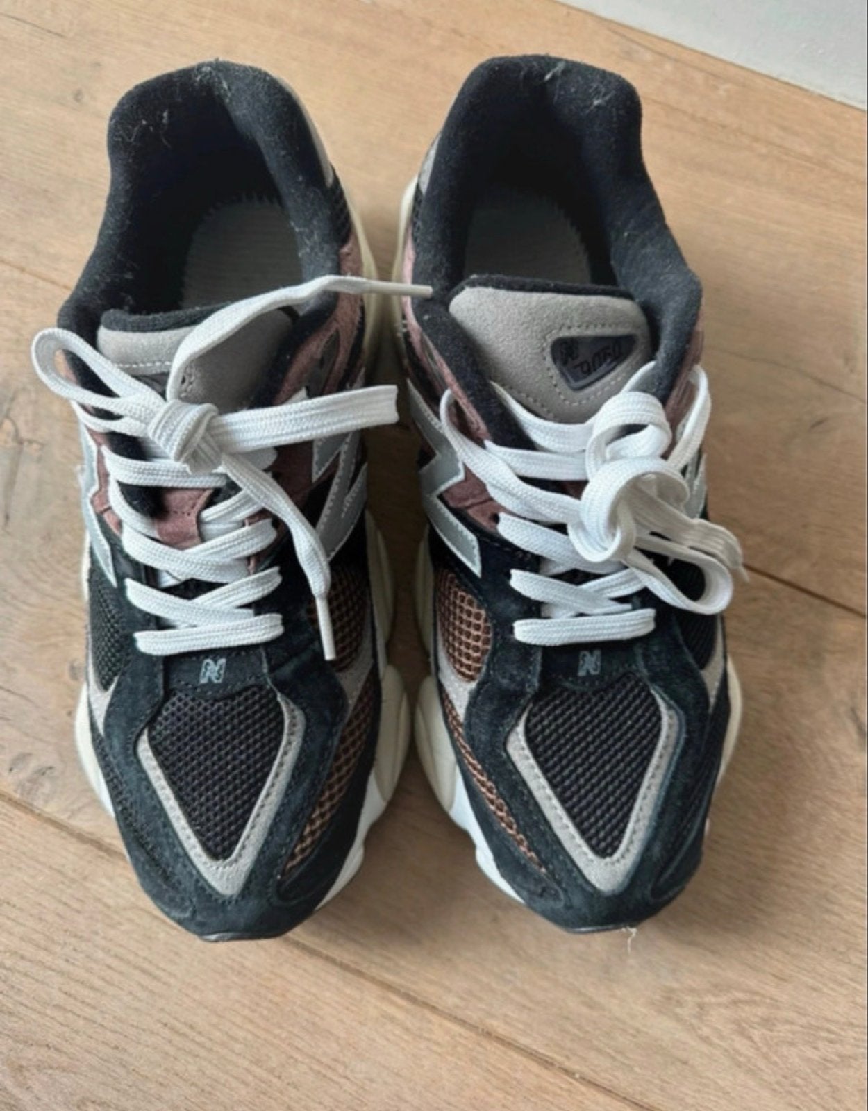 Leuke sneakers maat 40, Ophalen of Verzenden, Gedragen, Zwart, Sneakers of Gympen