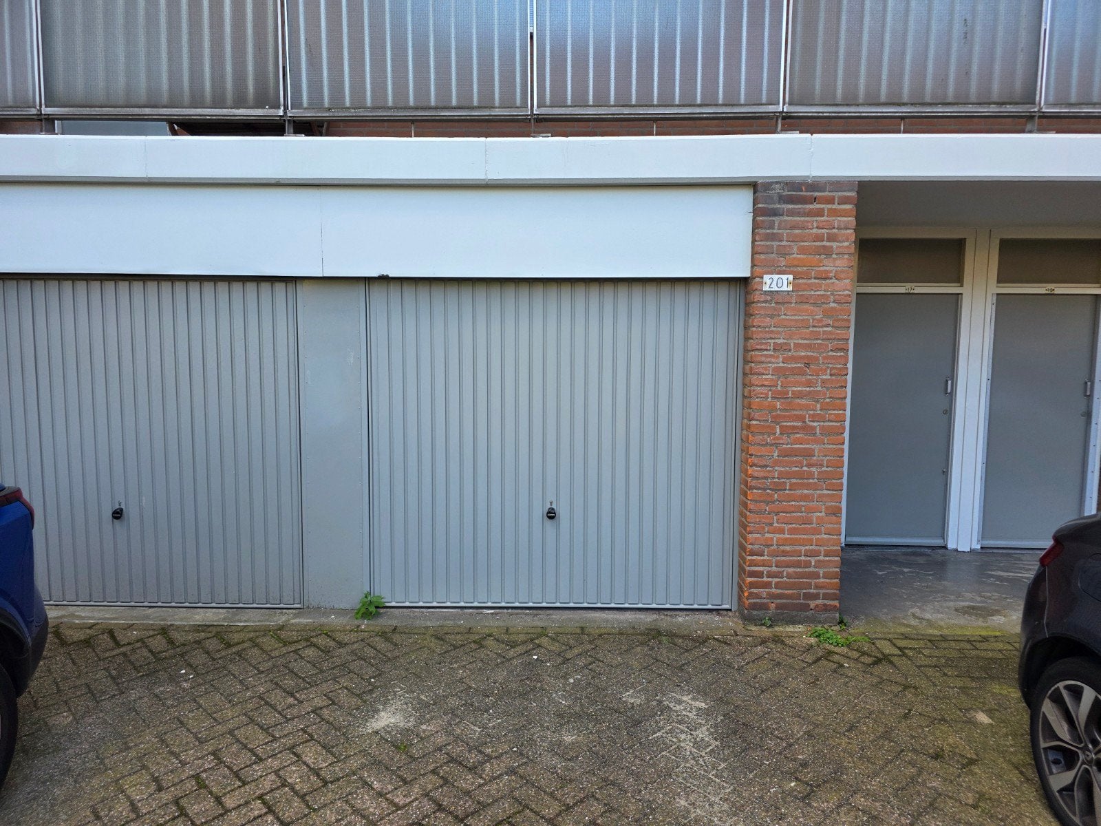 Te huur of te koop: Garagebox Sirtemastraat 201 Den haag, Huizen en Kamers, Den Haag