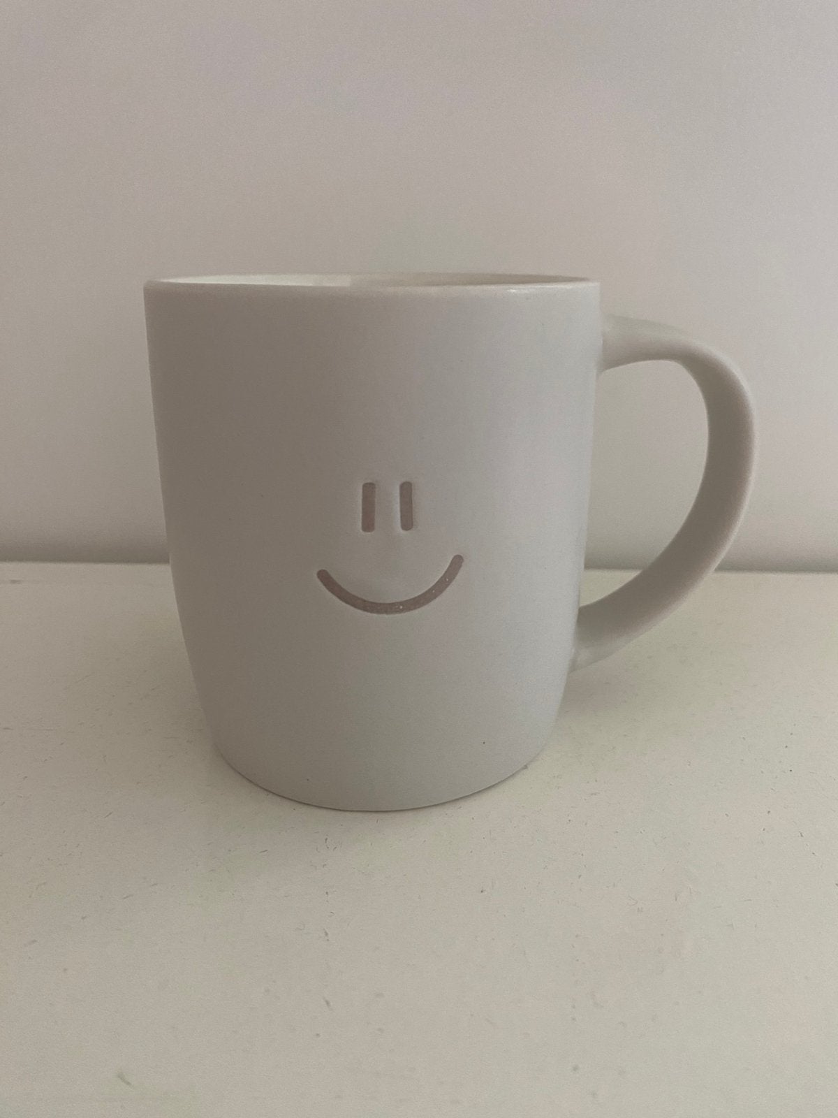 NIEUW mok met smiley, Huis en Inrichting, Ophalen, Nieuw, Overige stijlen, Mok