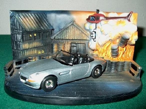 1/36 007 BMW Z8 The World Is Not Enough Corgi met diorama, Hobby en Vrije tijd, Modelauto's | 1:32, Ophalen of Verzenden, Nieuw