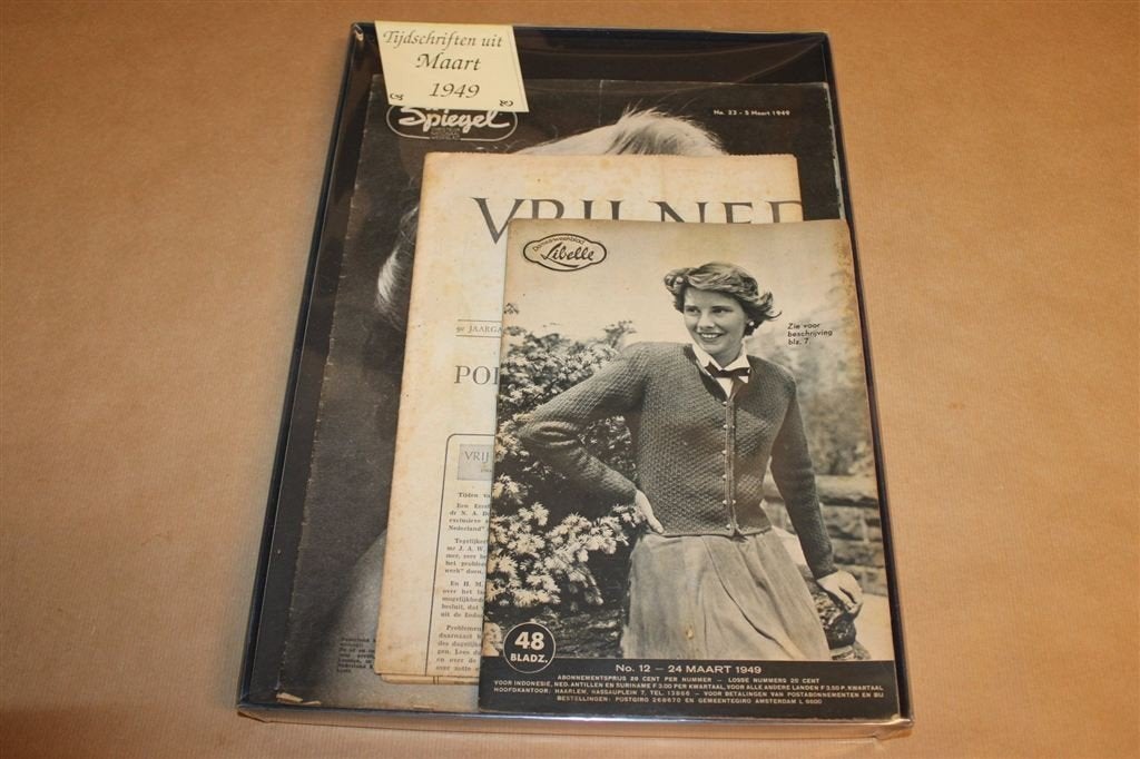 Maart 1949 — 3 Vintage Tijdschriften als Origineel Cadeau, Ophalen of Verzenden, Gelezen, Damesbladen