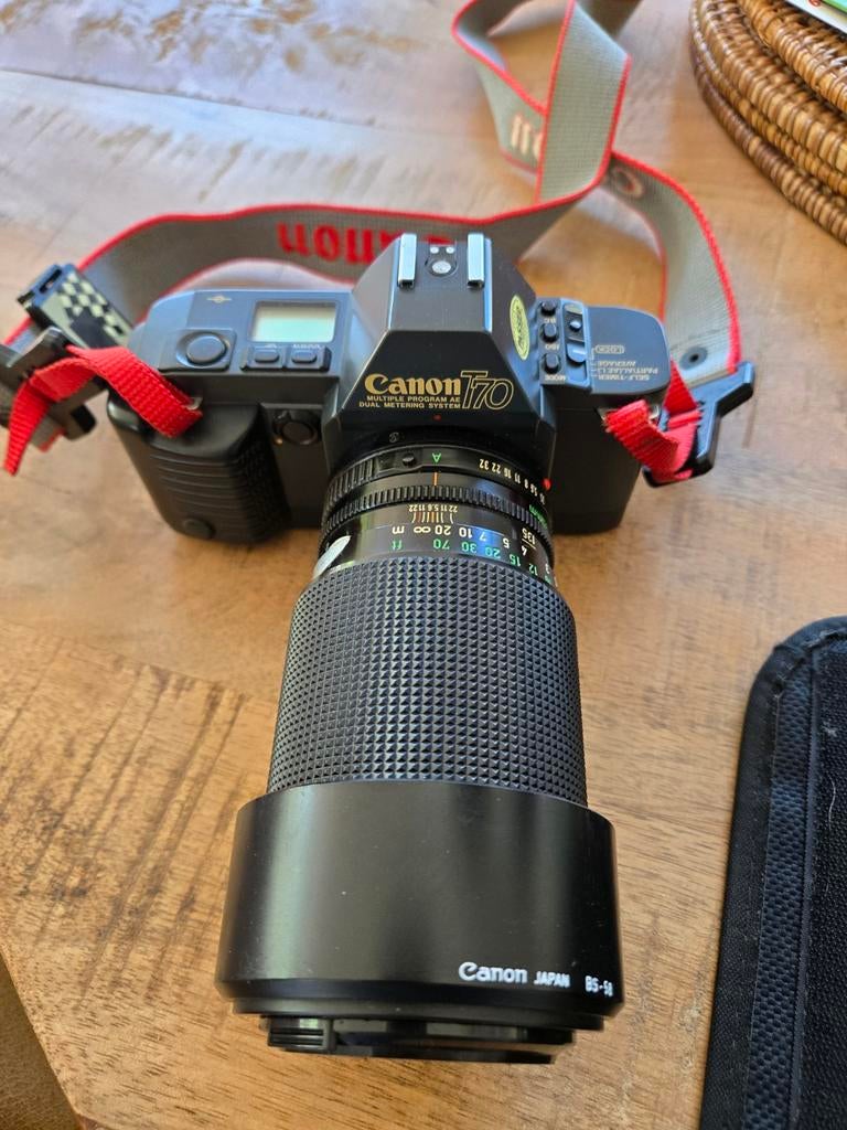 Canon T70 body met Canon 70-210mm zoomlens, Audio, Tv en Foto, Fotocamera's Analoog, Ophalen, Spiegelreflex, Canon