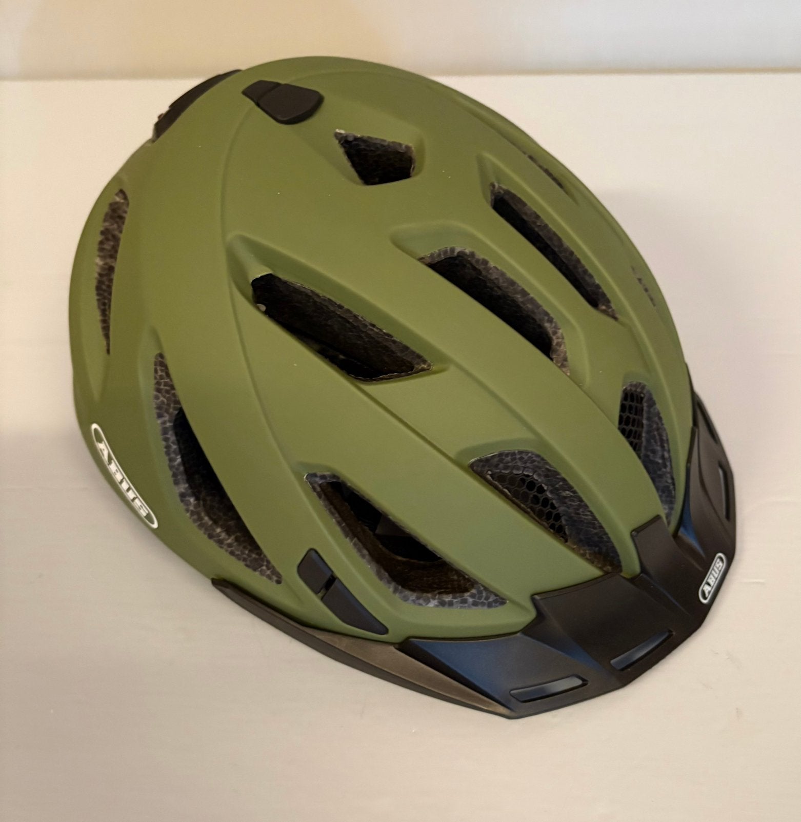 ABUS fietshelm Urban-1 3.0, Fietsen en Brommers, Ophalen, Zo goed als nieuw, M, Heer of Dame