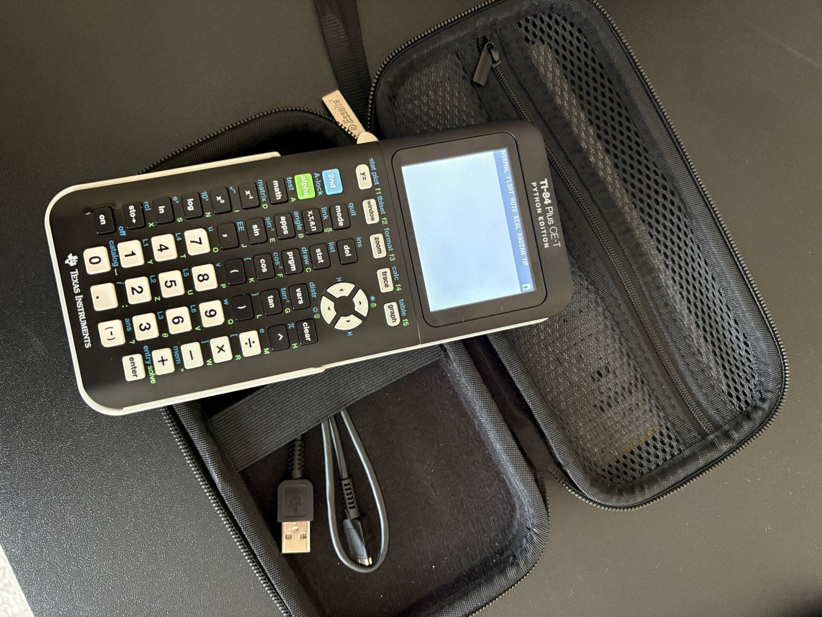 Texas instruments TI-84 Plus CE-T Python Grafisch, Diversen, Rekenmachines, Ophalen of Verzenden, Grafische rekenmachine, Zo goed als nieuw