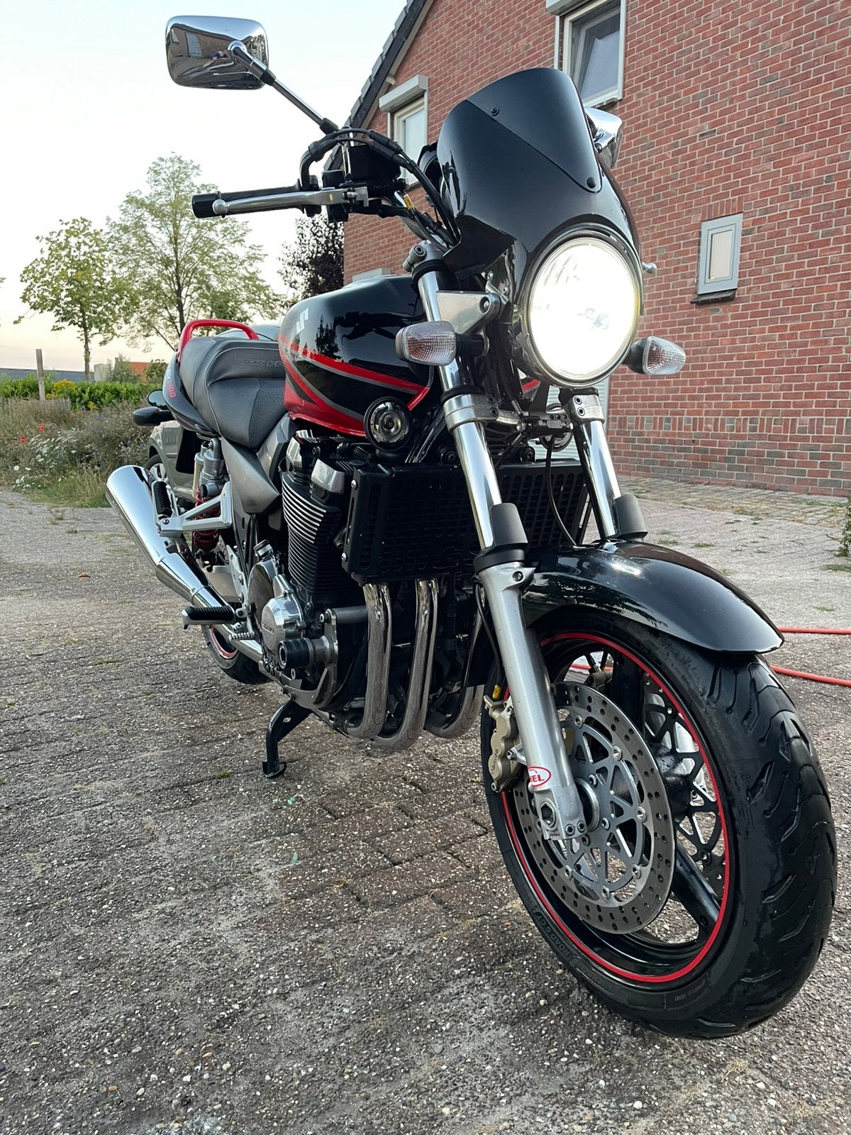 Zeer nette technisch goede Gsx 1400, Occasion, 4 cilinders, Motorrijbewijs A, 1400 cc