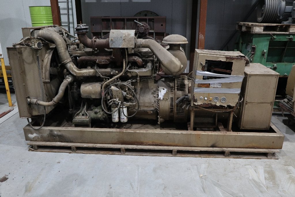 Diesel generator 240kW DAF Opknapper, Ophalen, Gebruikt, Bredenoord, Elektrisch startend