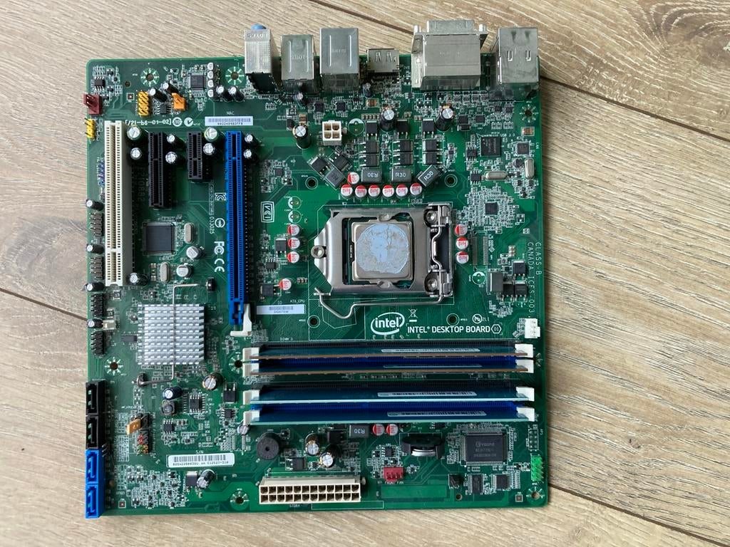 Intel DQ67SW moederbord lga1155 met Intel i7-2600 en 16 Gb, Computers en Software, Moederborden, Ophalen of Verzenden, DDR3
