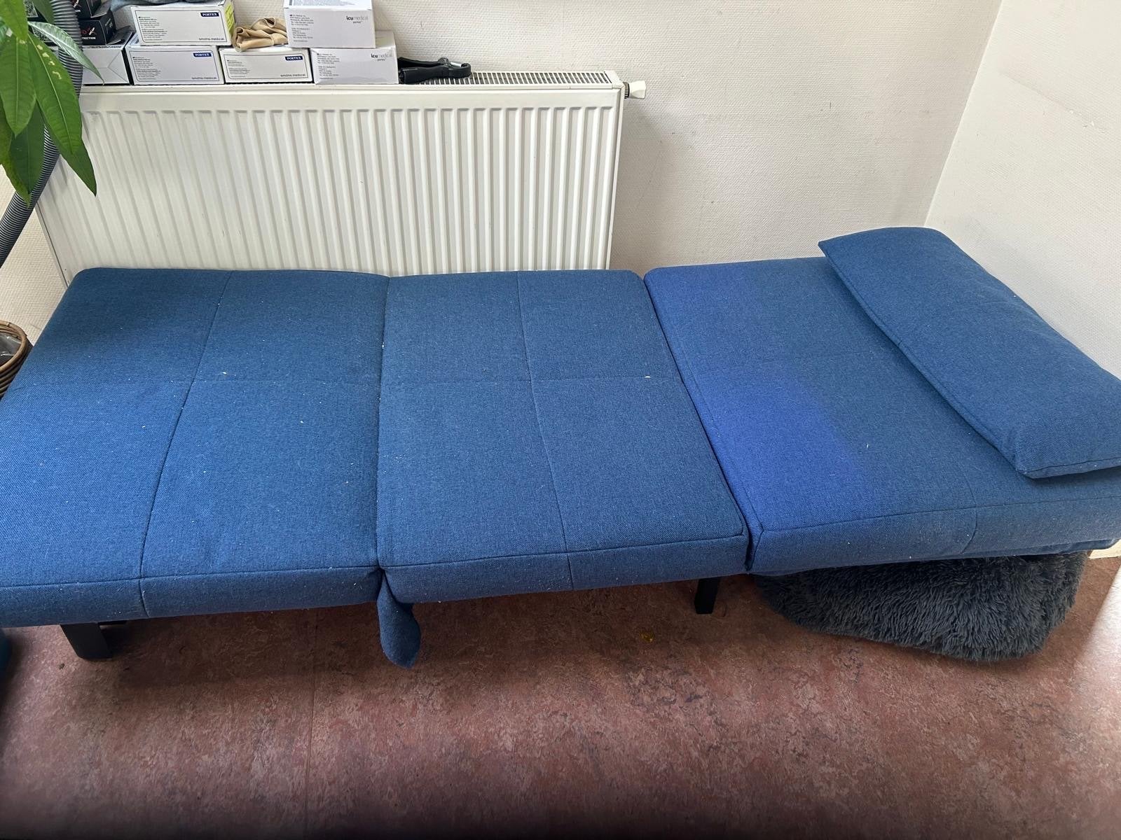 Blauwe slaapbank / futon - Compact en veelzijdig, Ophalen, Gebruikt, Blauw, 190 cm of minder