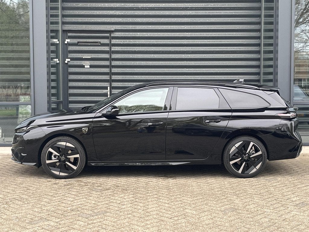 Peugeot e-308 SW GT 54 kWh Alcantara Massage 360 Warmtepomp, Auto's, Peugeot, 156 pk, Zwart, Origineel Nederlands, Automatische klimaatregeling