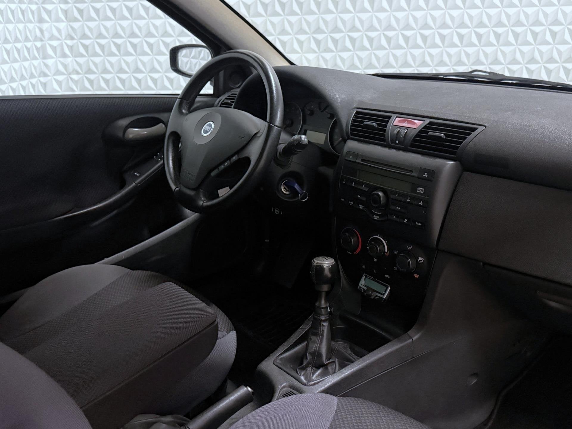 Fiat Stilo 1.6-16V Active Plus * 2e EIGENAAR * 149.000km (20, Auto's, Voorwielaandrijving, 1596 cc, Gebruikt, Startonderbreker