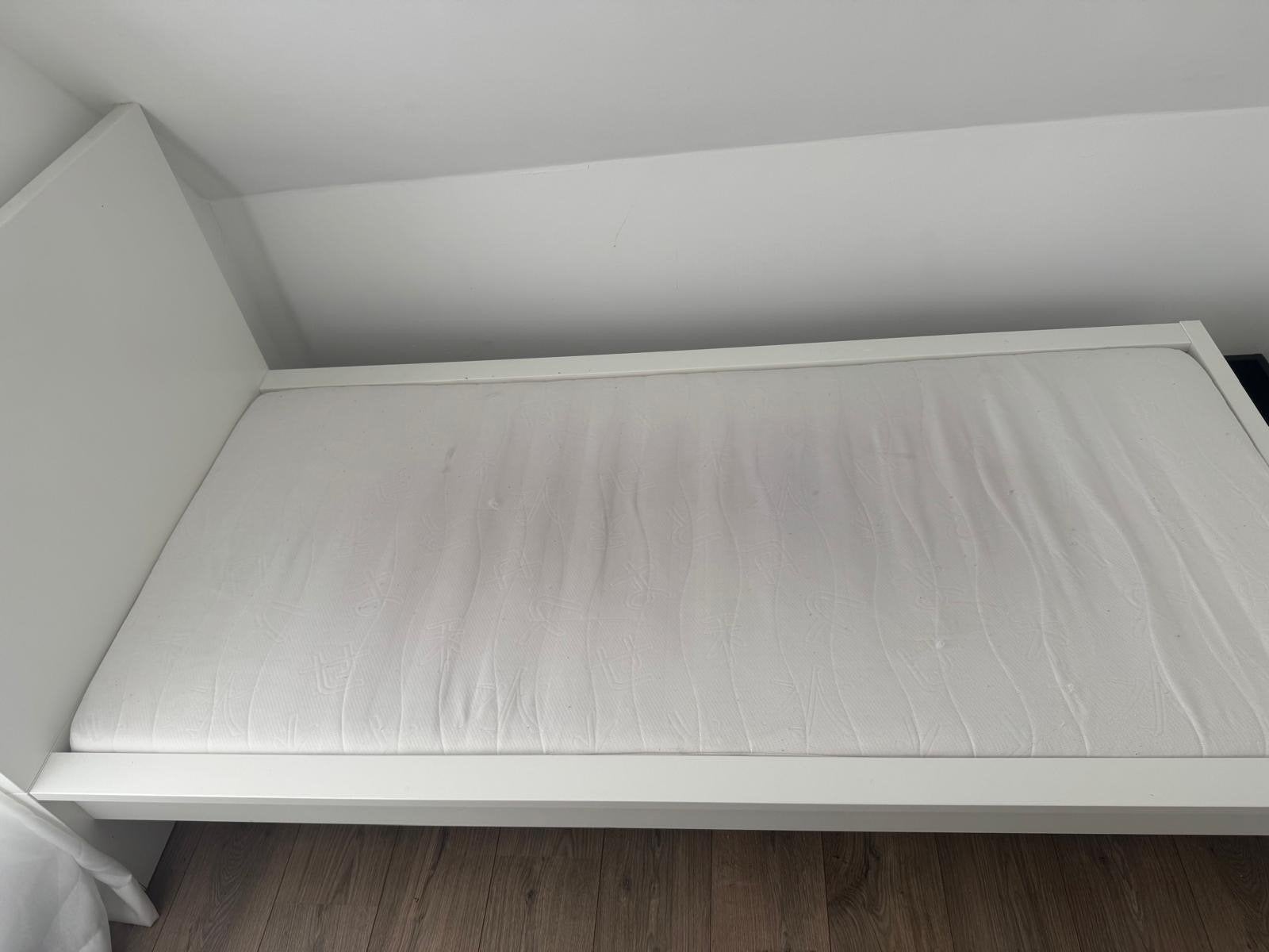 IKEA MALM Bedonderstel Wit 160x200 cm, Huis en Inrichting, Slaapkamer | Bedden, Ophalen, Gebruikt, Wit, Tweepersoons