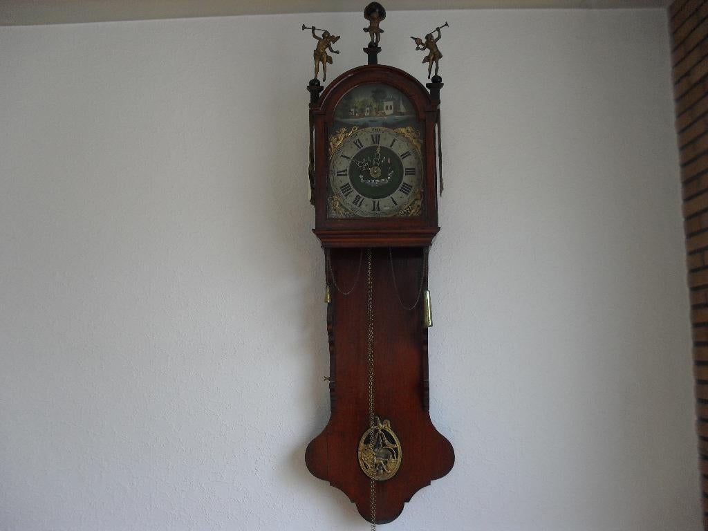 hangende klok, Ophalen