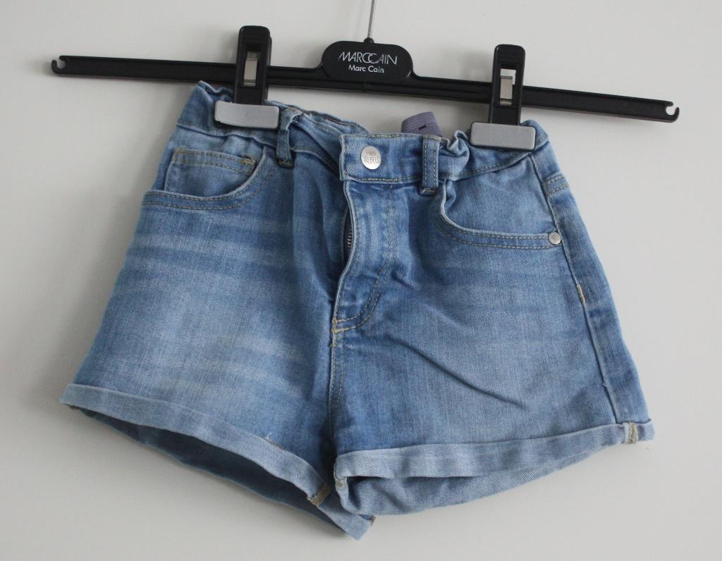 korte blauwe broek maat 122, Kinderen en Baby's, Kinderkleding | Maat 122, Ophalen of Verzenden, Gebruikt, Meisje, Broek