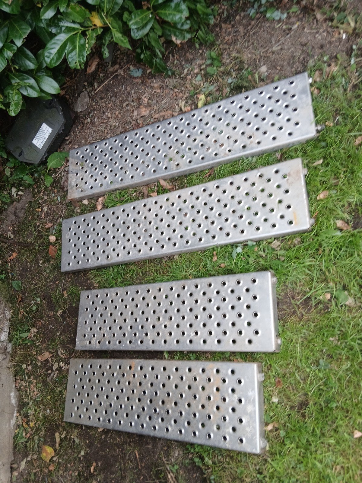 RVS Trap Tredes - 2 Maten: 80cm en 100cm breed, 23cm diep, Doe-het-zelf en Verbouw, Ophalen, Gebruikt, Trap