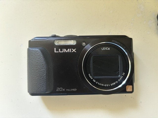 Panasonic Leica LumiX: praktisch en heel mooi, Ophalen, Panasonic, Oplader, 18 megapixels