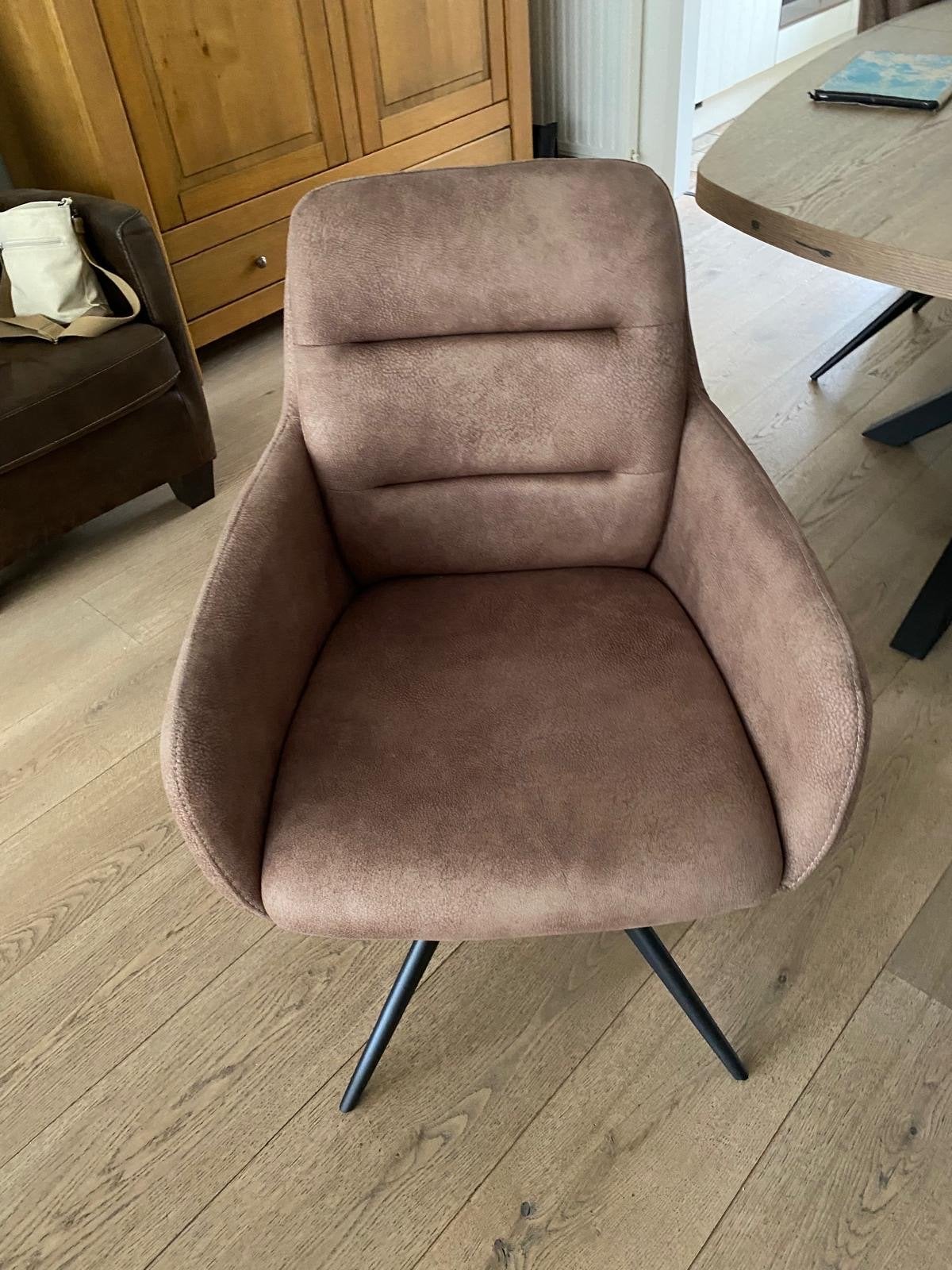 2 nieuw comfortabele eetkamer stoelen, Huis en Inrichting, Stoelen, Ophalen, Twee, Bruin, Zo goed als nieuw